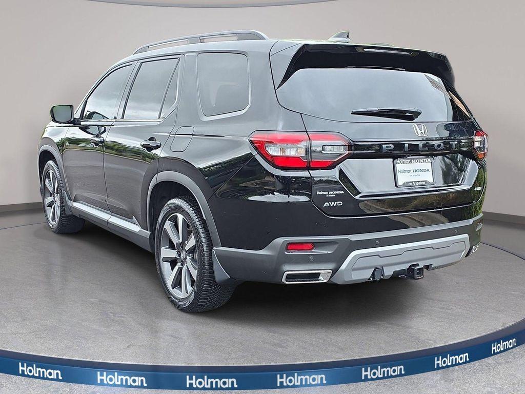 used 2023 Honda Pilot car, priced at $45,680