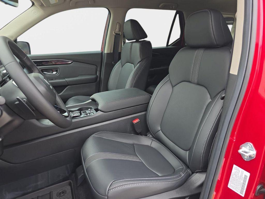 new 2026 Honda Passport car, priced at $47,500