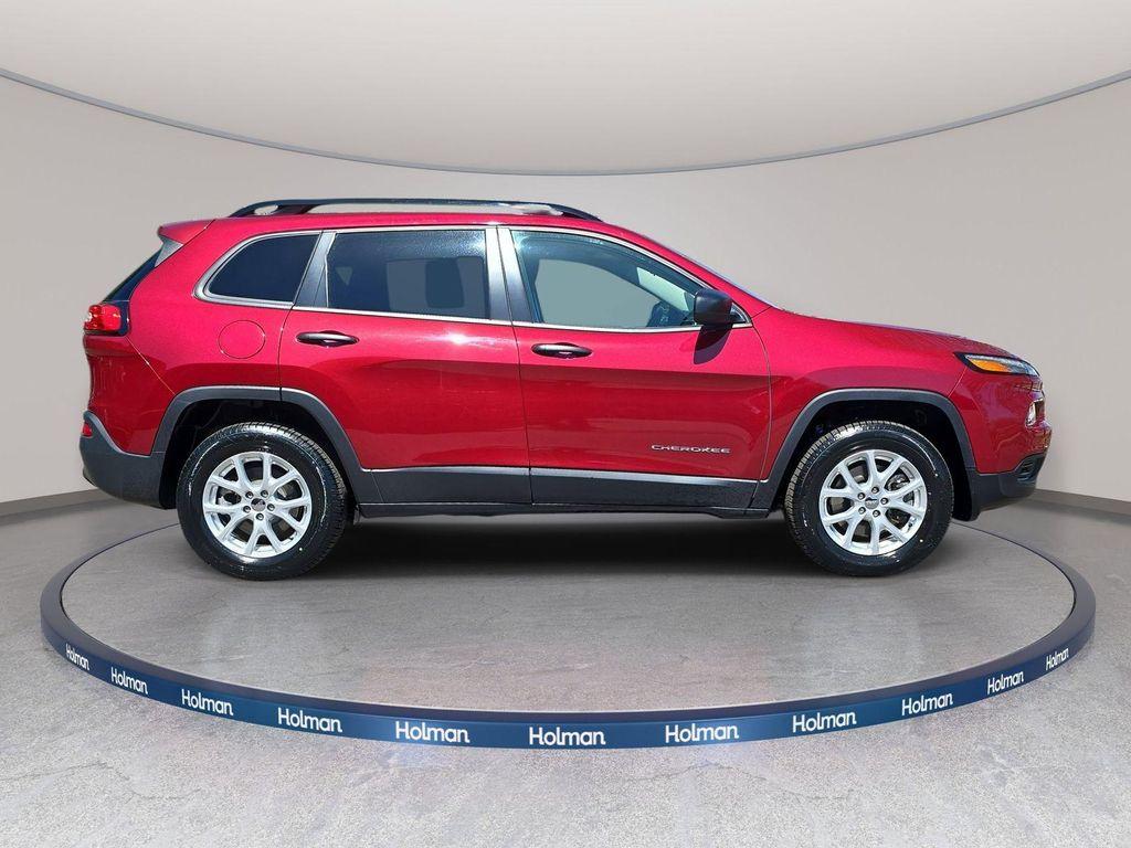used 2016 Jeep Cherokee car, priced at $13,188