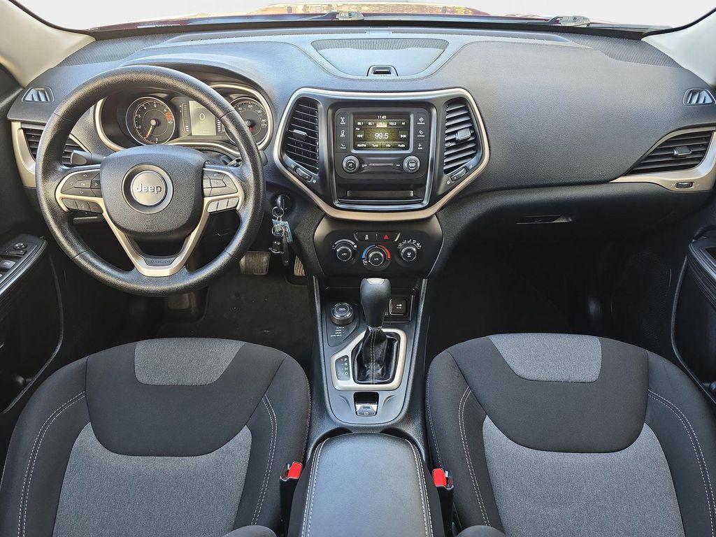 used 2016 Jeep Cherokee car, priced at $13,188