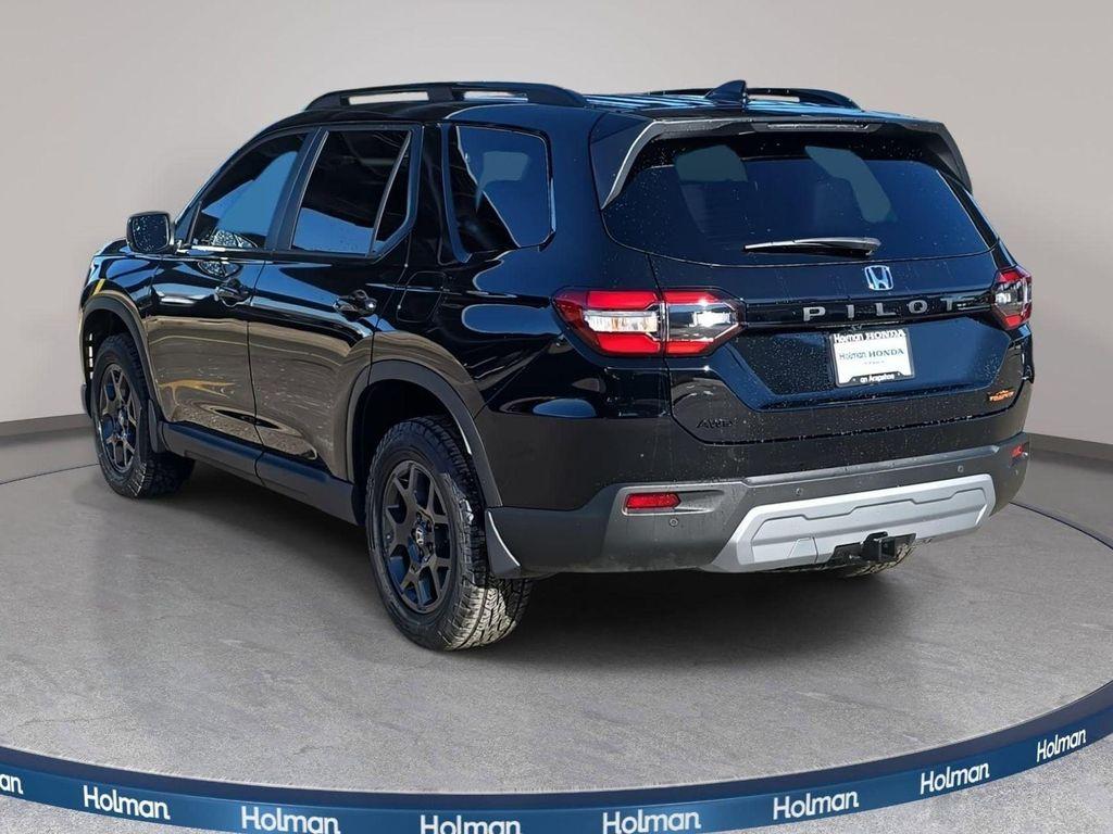 new 2025 Honda Pilot car, priced at $50,000