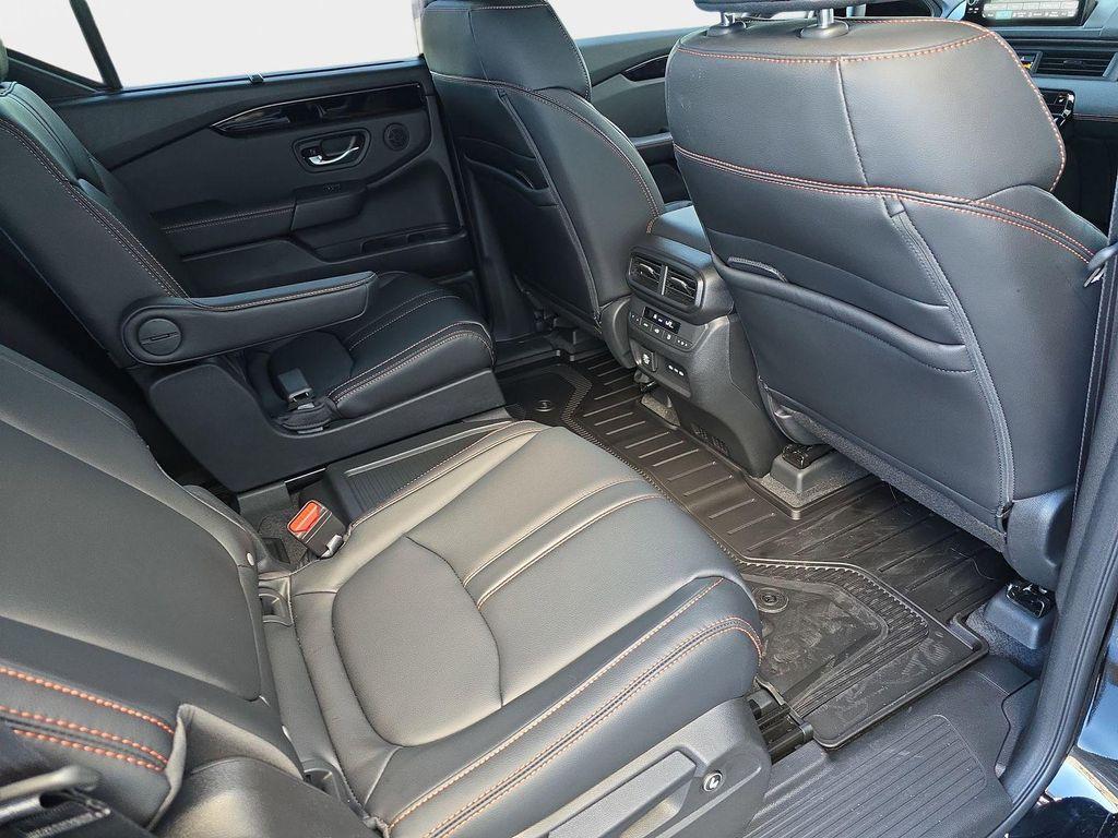new 2025 Honda Pilot car, priced at $50,000