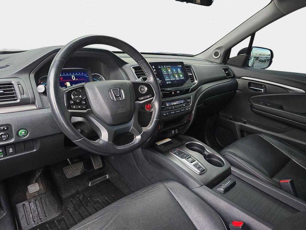 used 2022 Honda Pilot car, priced at $23,799