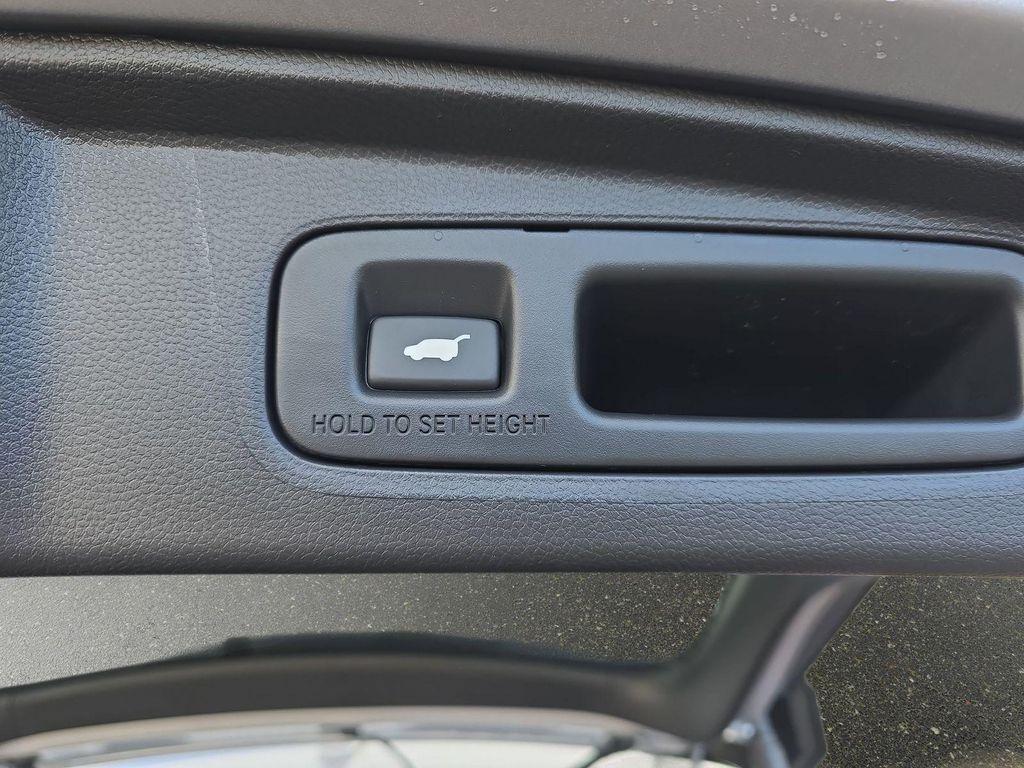 new 2026 Honda CR-V Hybrid car, priced at $40,351