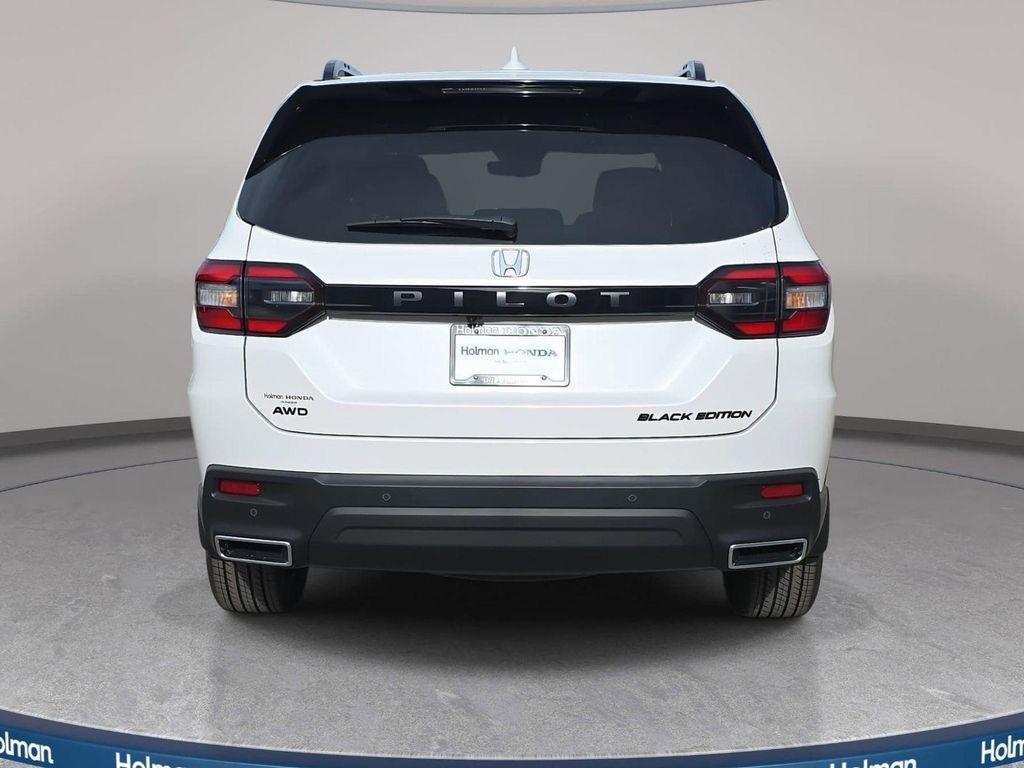 new 2025 Honda Pilot car, priced at $56,530