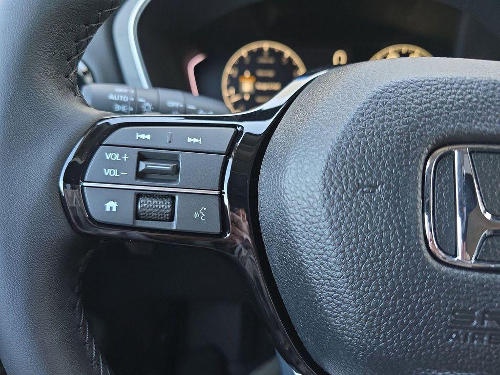 new 2025 Honda Pilot car, priced at $45,245