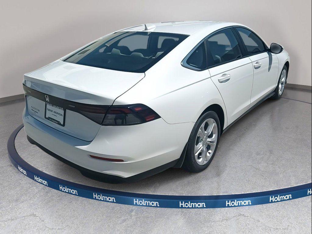 new 2025 Honda Accord car, priced at $28,960