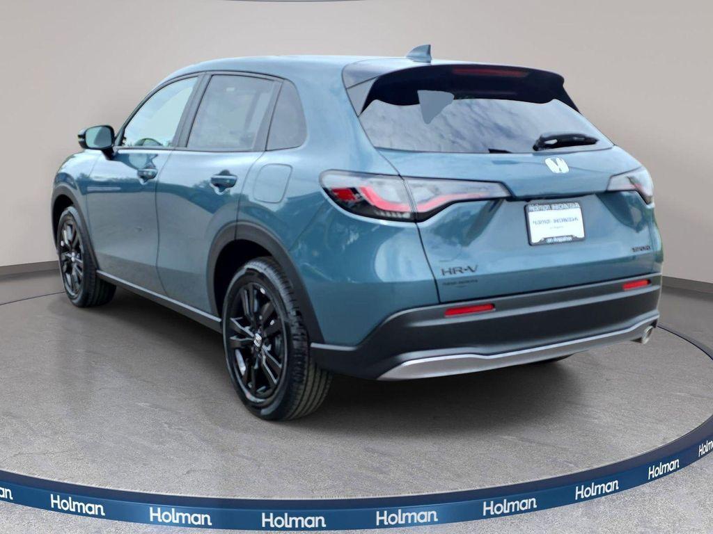 new 2027 Honda HR-V car, priced at $31,805