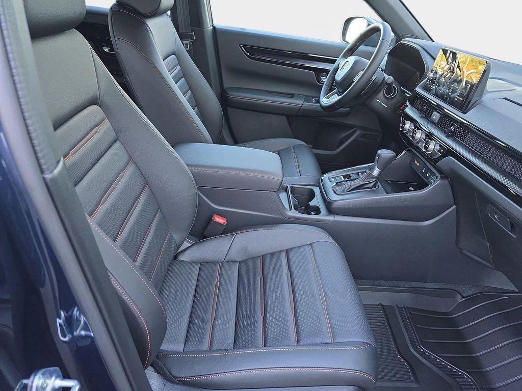 new 2026 Honda CR-V Hybrid car, priced at $44,000