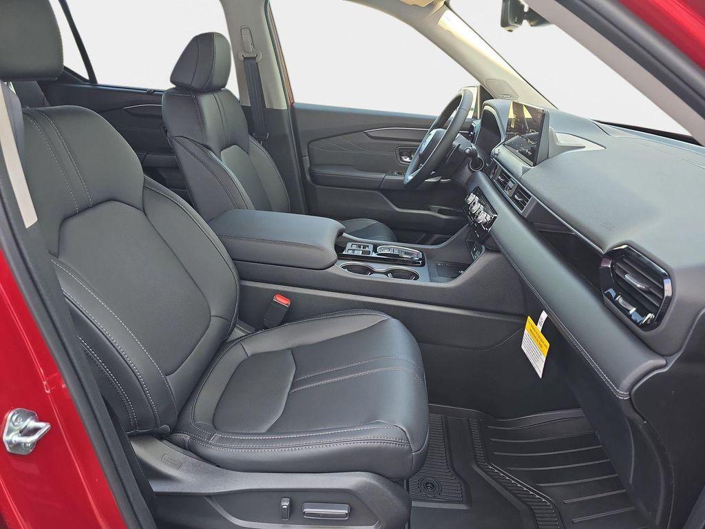 new 2026 Honda Pilot car, priced at $52,808