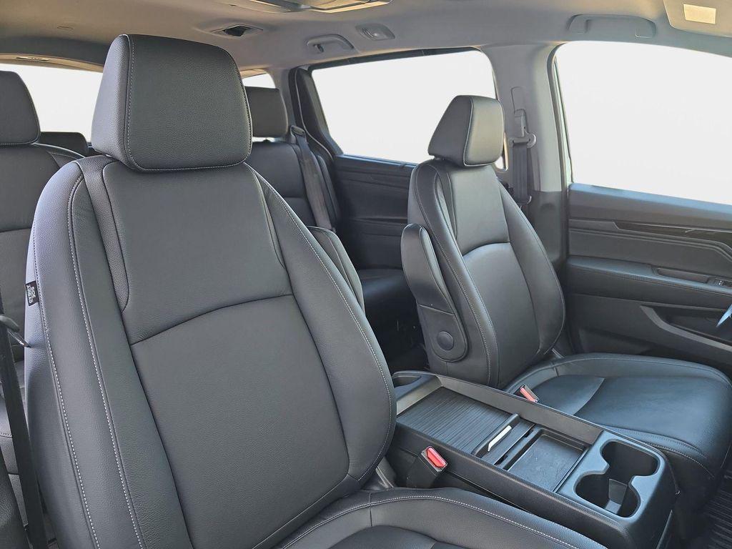 used 2023 Honda Odyssey car, priced at $40,685