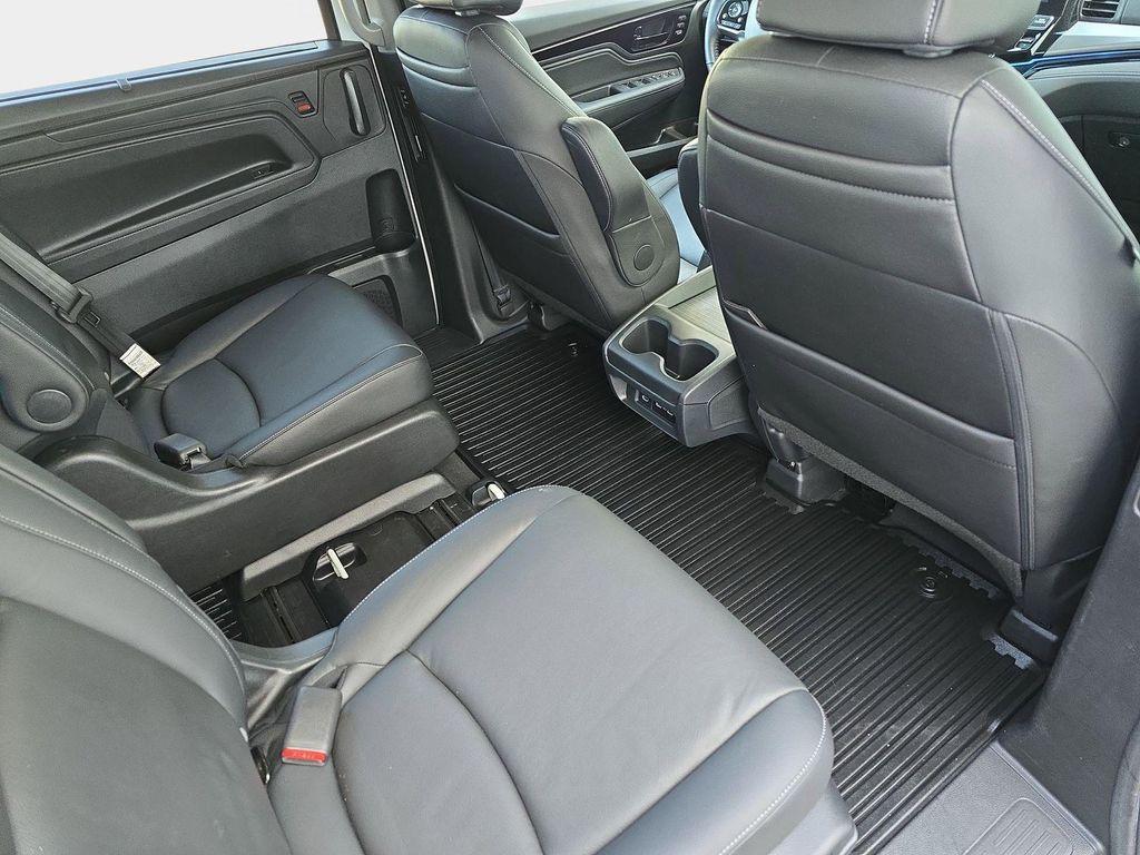 used 2023 Honda Odyssey car, priced at $40,685