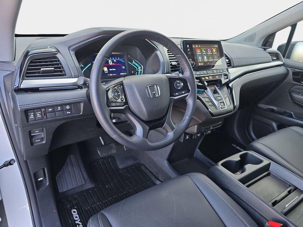 used 2023 Honda Odyssey car, priced at $40,685