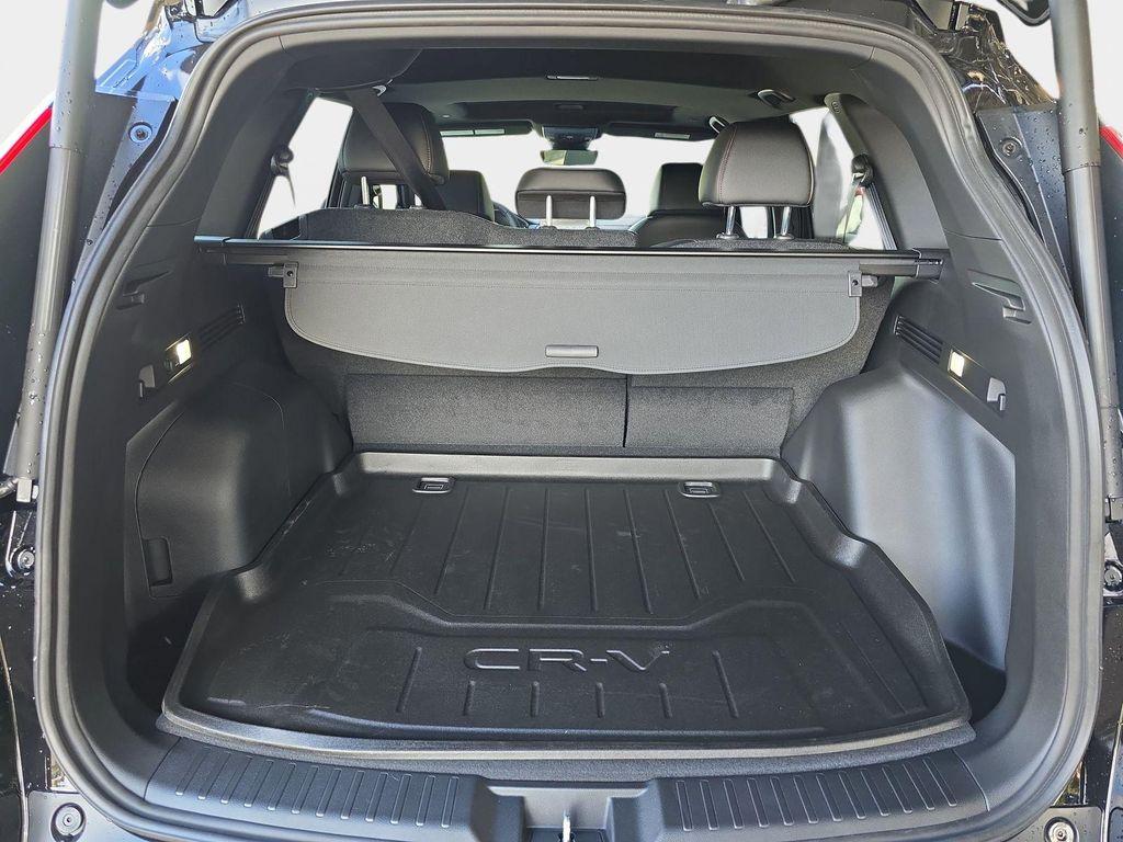 new 2026 Honda CR-V Hybrid car, priced at $41,675