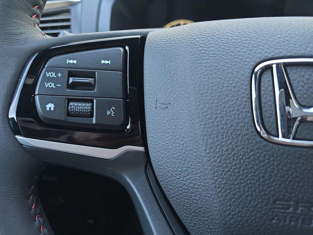 new 2026 Honda Odyssey car, priced at $45,755