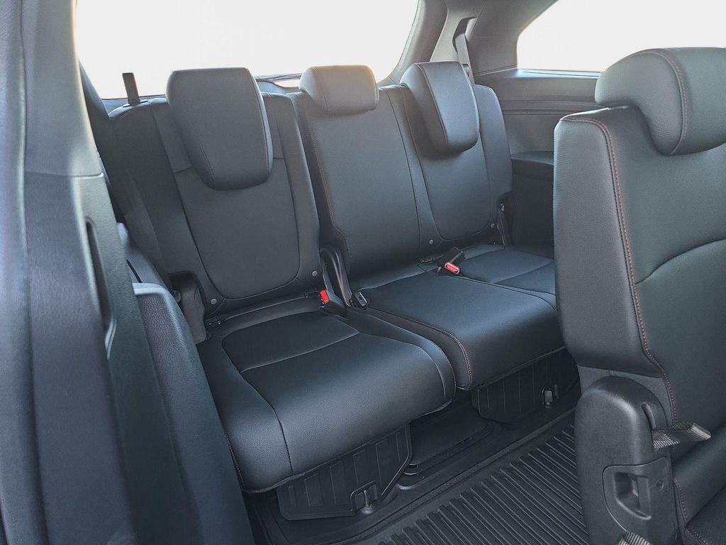 new 2026 Honda Odyssey car, priced at $45,755