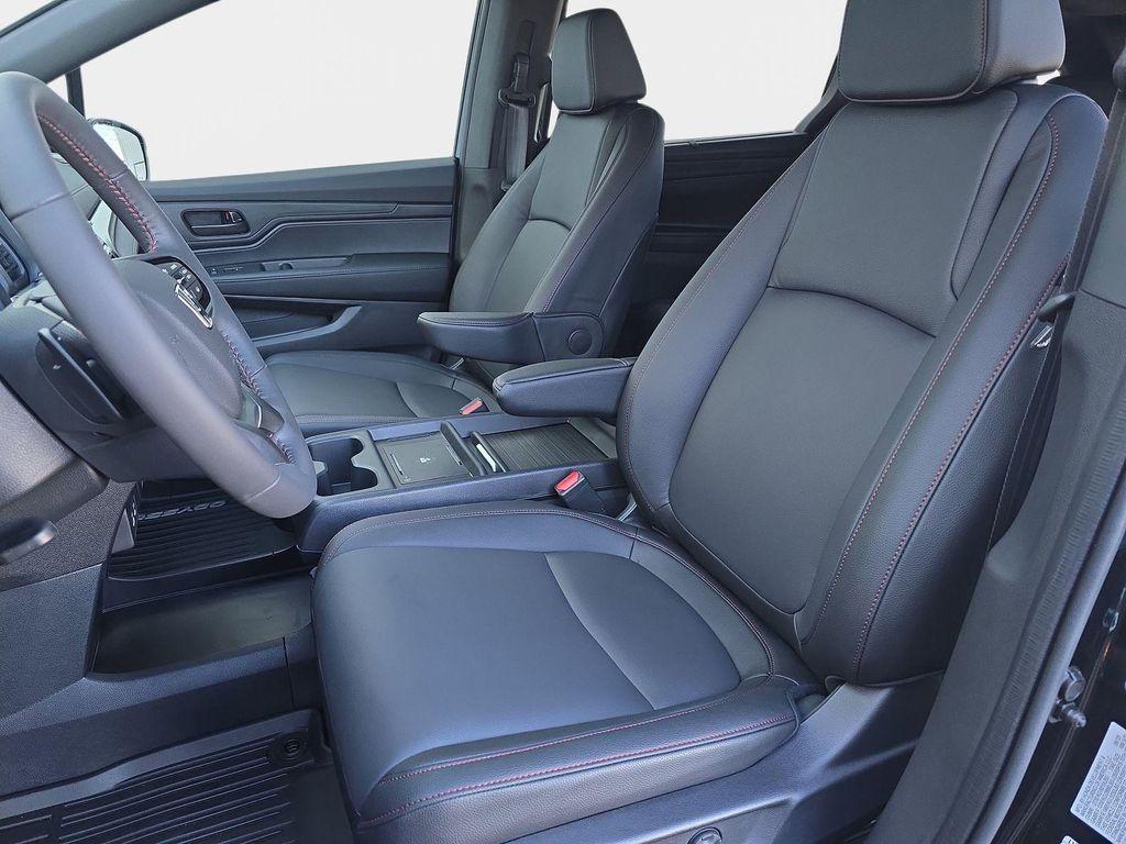 new 2026 Honda Odyssey car, priced at $45,755