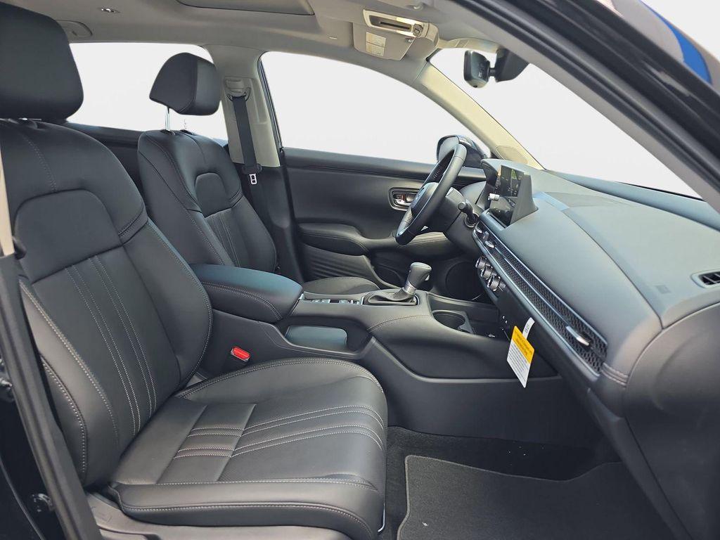 new 2027 Honda HR-V car, priced at $33,400