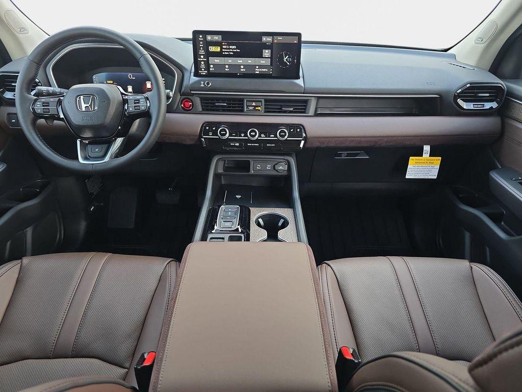 new 2026 Honda Pilot car, priced at $56,195