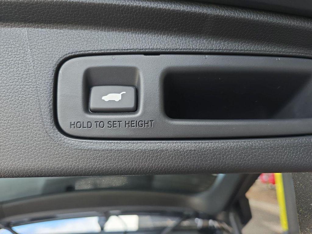 new 2026 Honda CR-V Hybrid car, priced at $40,351