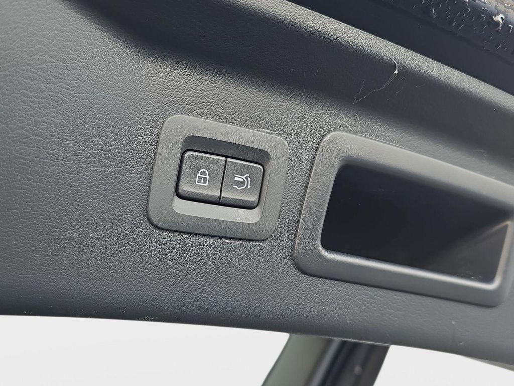 used 2025 Mazda CX-70 car, priced at $32,331