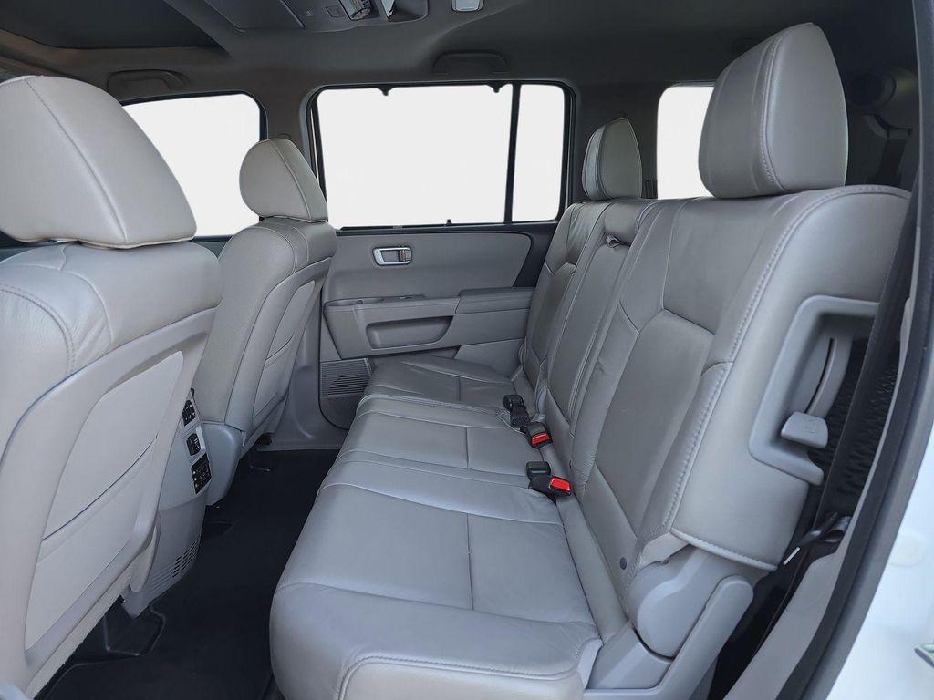 used 2015 Honda Pilot car, priced at $19,288