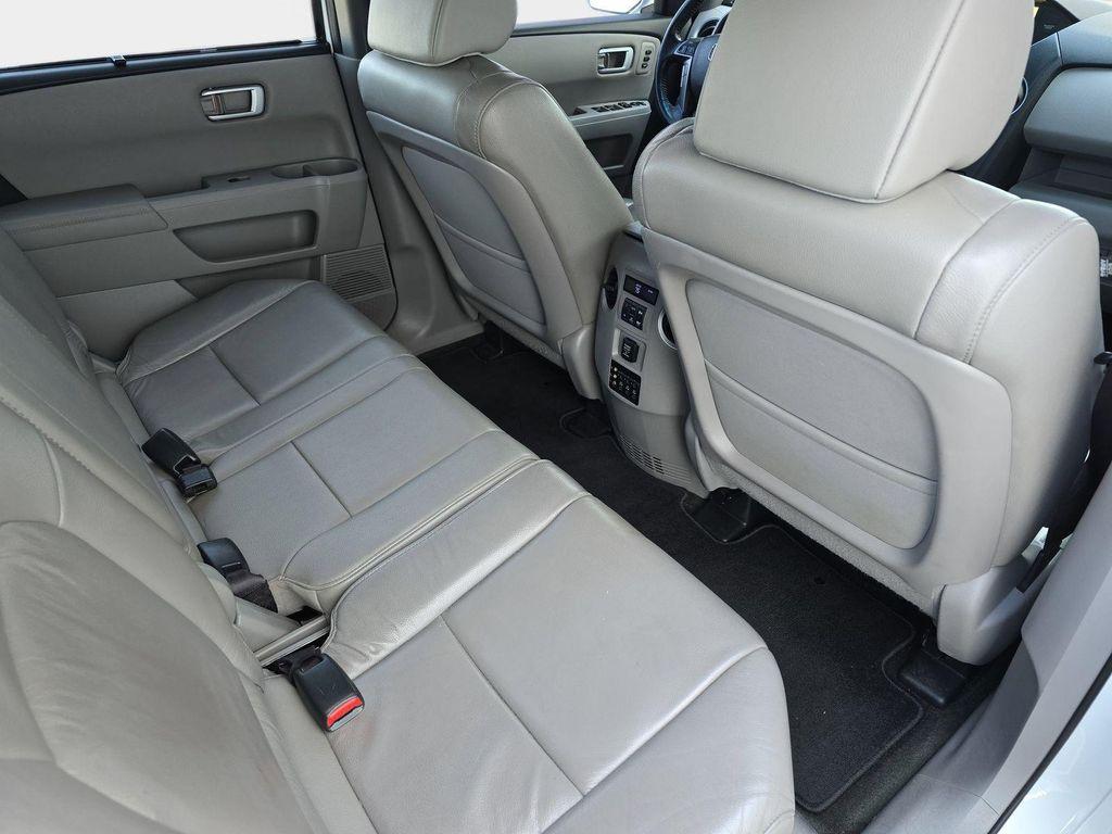 used 2015 Honda Pilot car, priced at $19,288