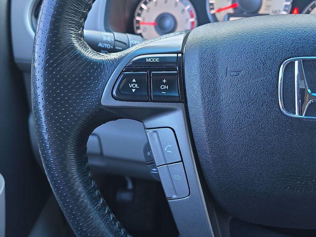 used 2015 Honda Pilot car, priced at $19,288