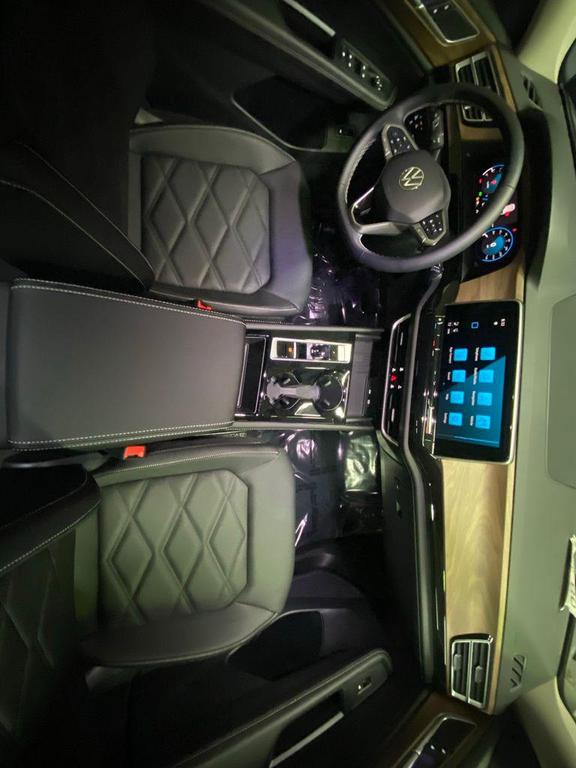 new 2026 Volkswagen Atlas car, priced at $48,470