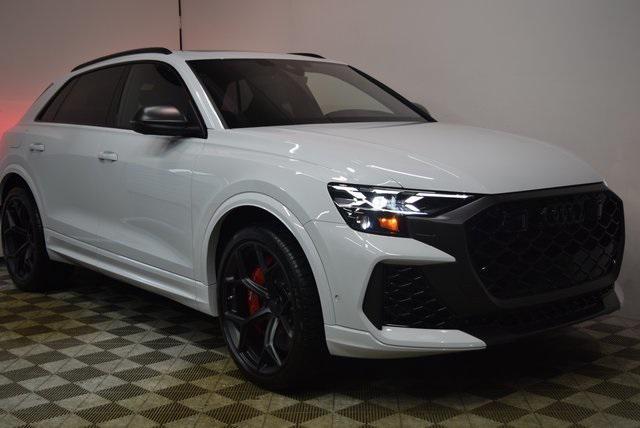 new 2026 Audi RS Q8 car, priced at $158,615