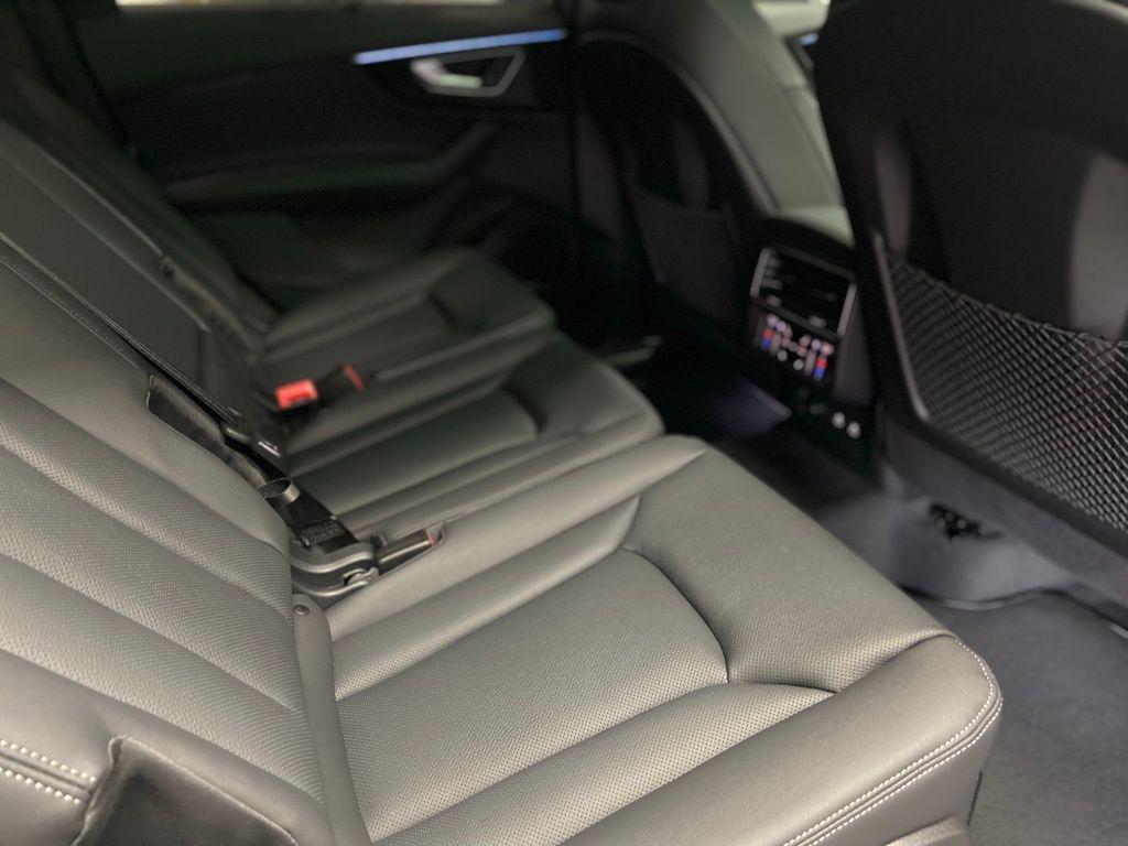 new 2026 Audi Q7 car, priced at $78,560