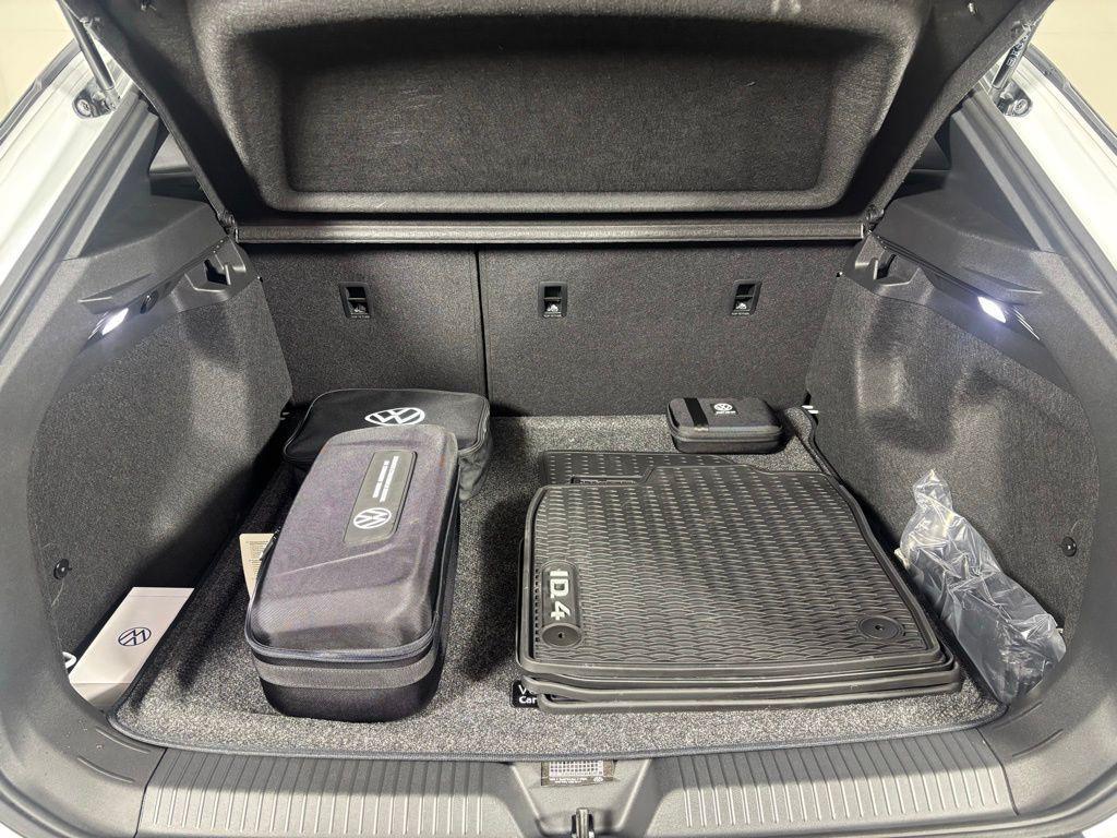 new 2026 Volkswagen ID.4 car, priced at $51,332