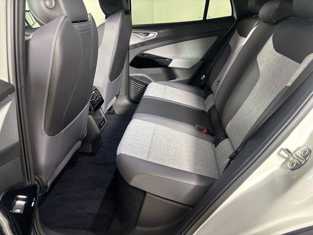 new 2026 Volkswagen ID.4 car, priced at $51,332