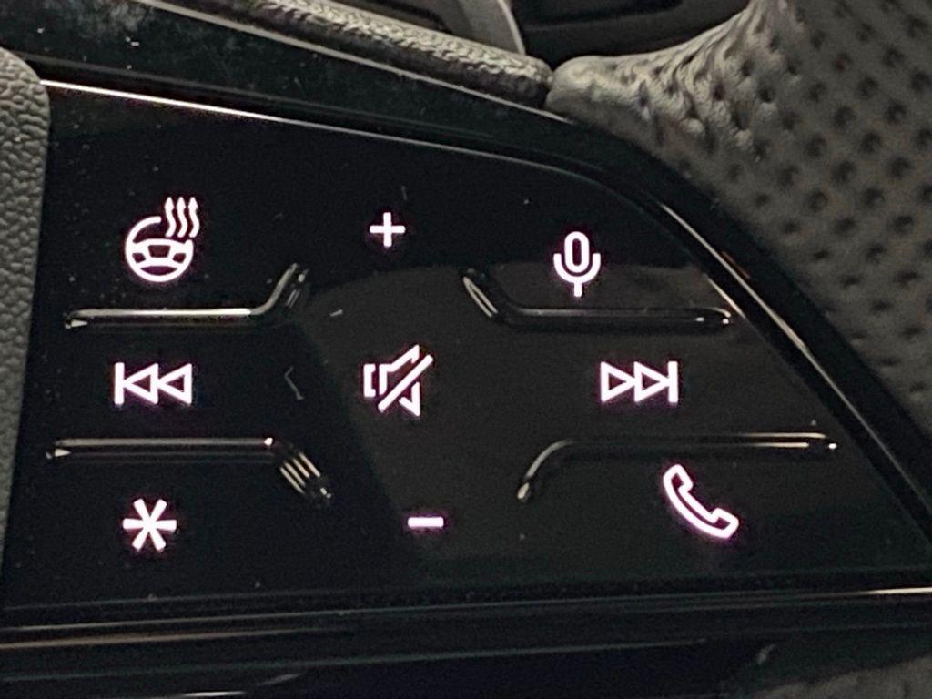 new 2025 Audi SQ5 car, priced at $73,240