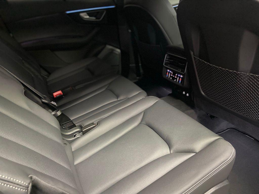 new 2026 Audi Q7 car, priced at $78,560