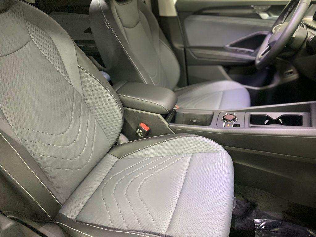 new 2026 Volkswagen Tiguan car, priced at $38,187