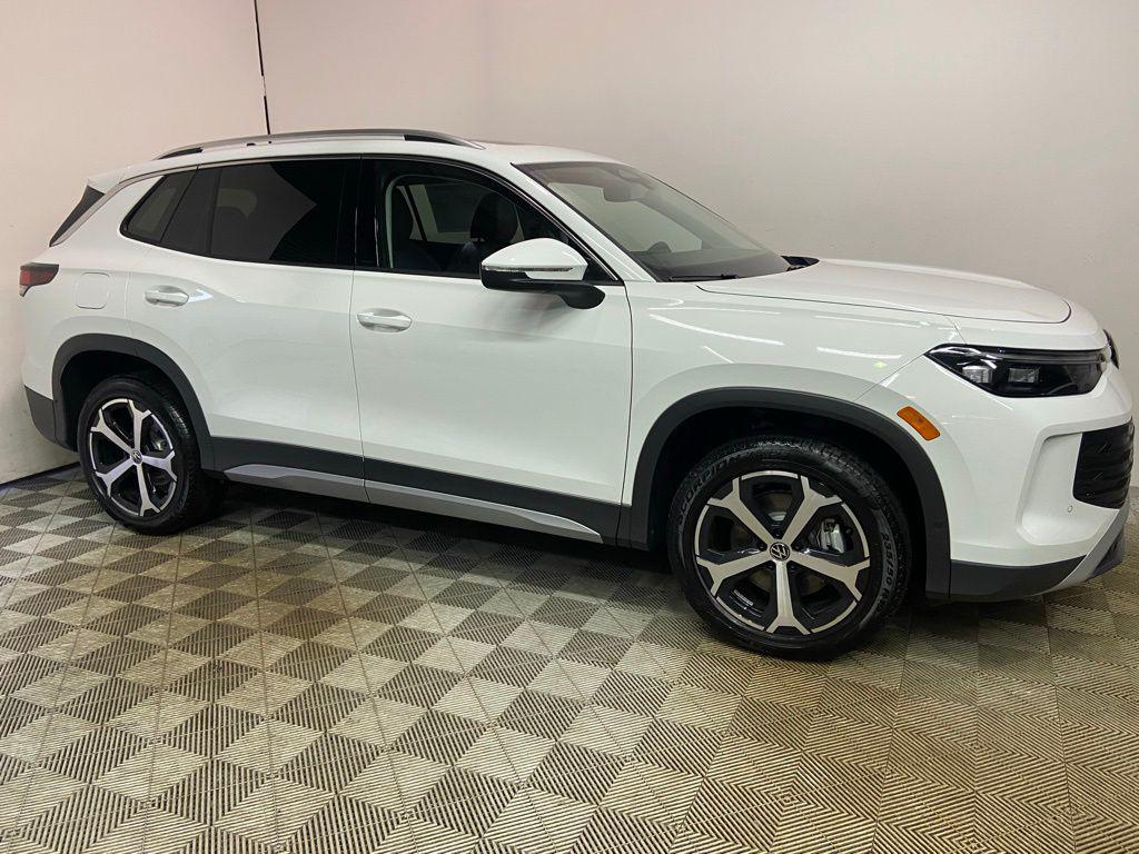 new 2026 Volkswagen Tiguan car, priced at $38,187