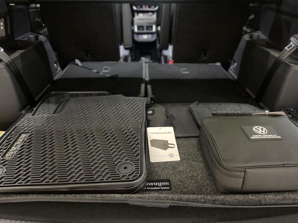 new 2026 Volkswagen Atlas car, priced at $58,719