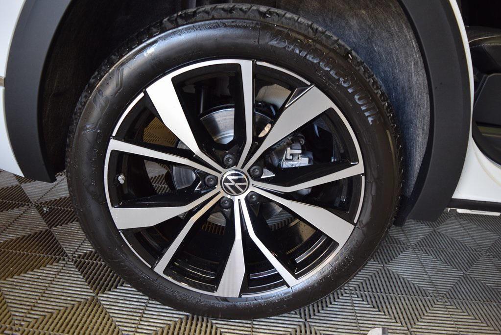 new 2026 Volkswagen Atlas car, priced at $58,499