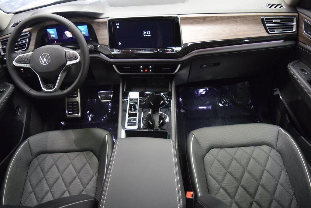 new 2026 Volkswagen Atlas car, priced at $58,499