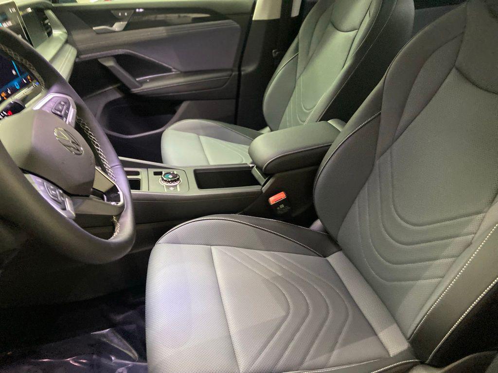 new 2026 Volkswagen Tiguan car, priced at $37,442