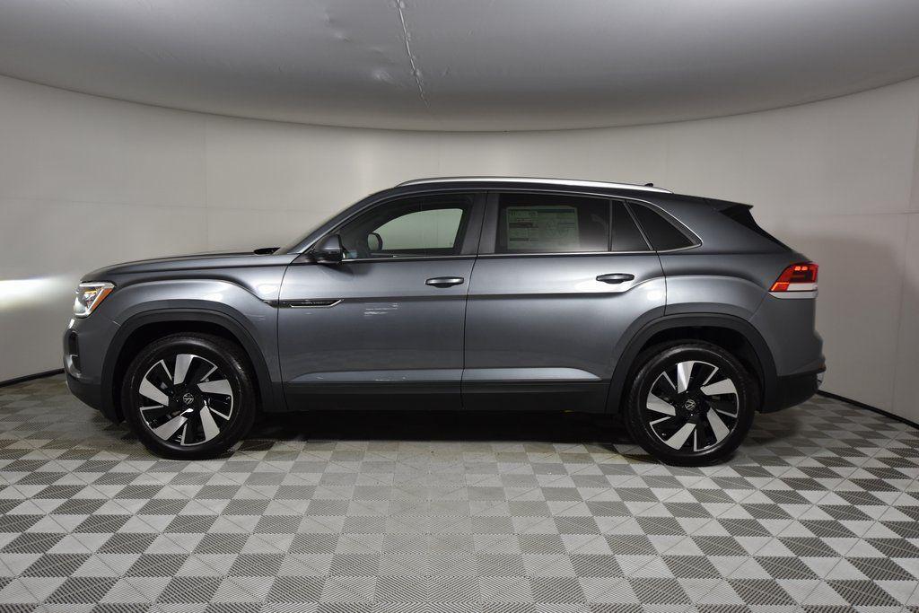 new 2025 Volkswagen Atlas Cross Sport car, priced at $45,656
