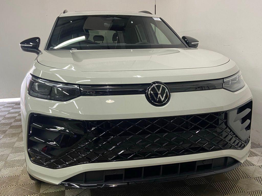 new 2026 Volkswagen Tiguan car, priced at $40,802
