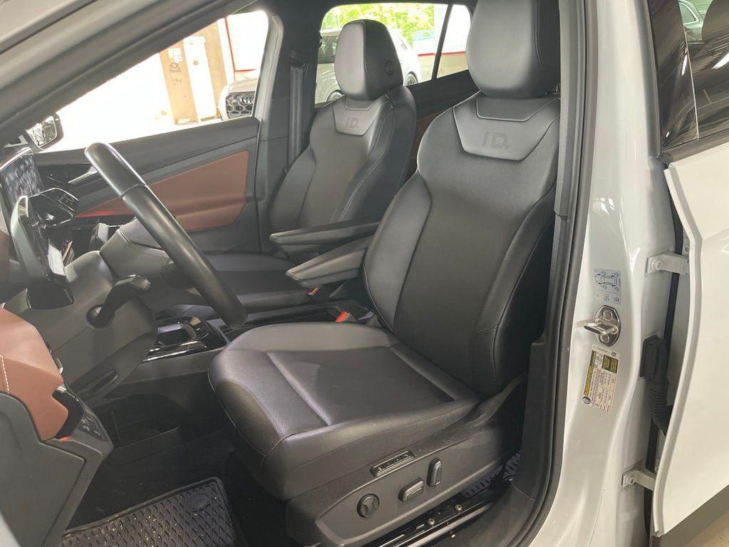 used 2021 Volkswagen ID.4 car, priced at $22,499