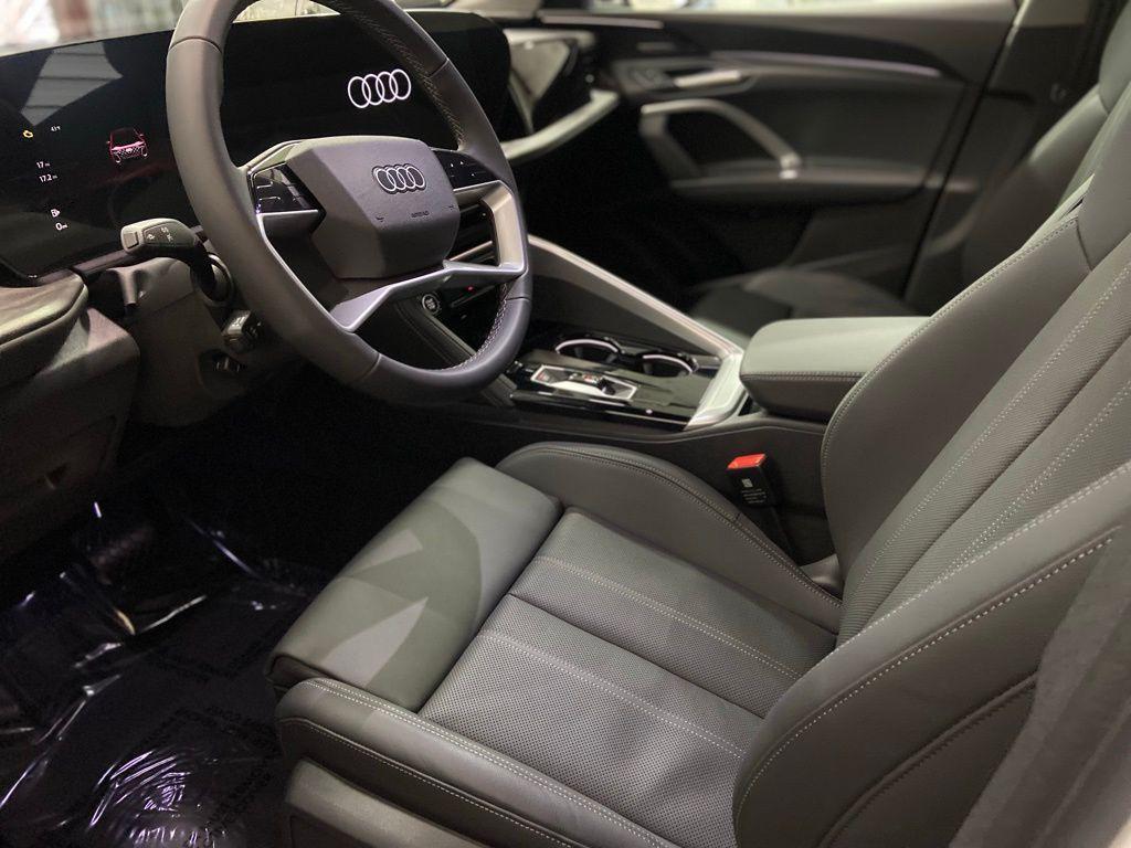 new 2025 Audi Q5 car, priced at $59,195