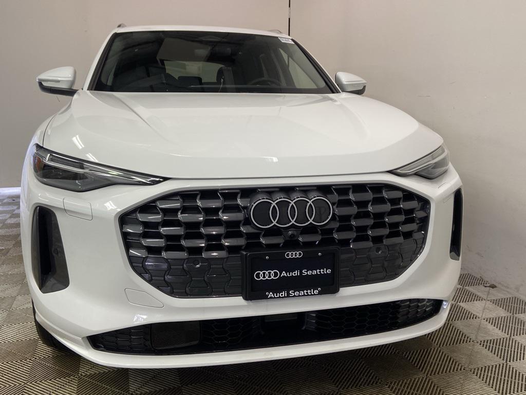 new 2025 Audi Q5 car, priced at $59,195