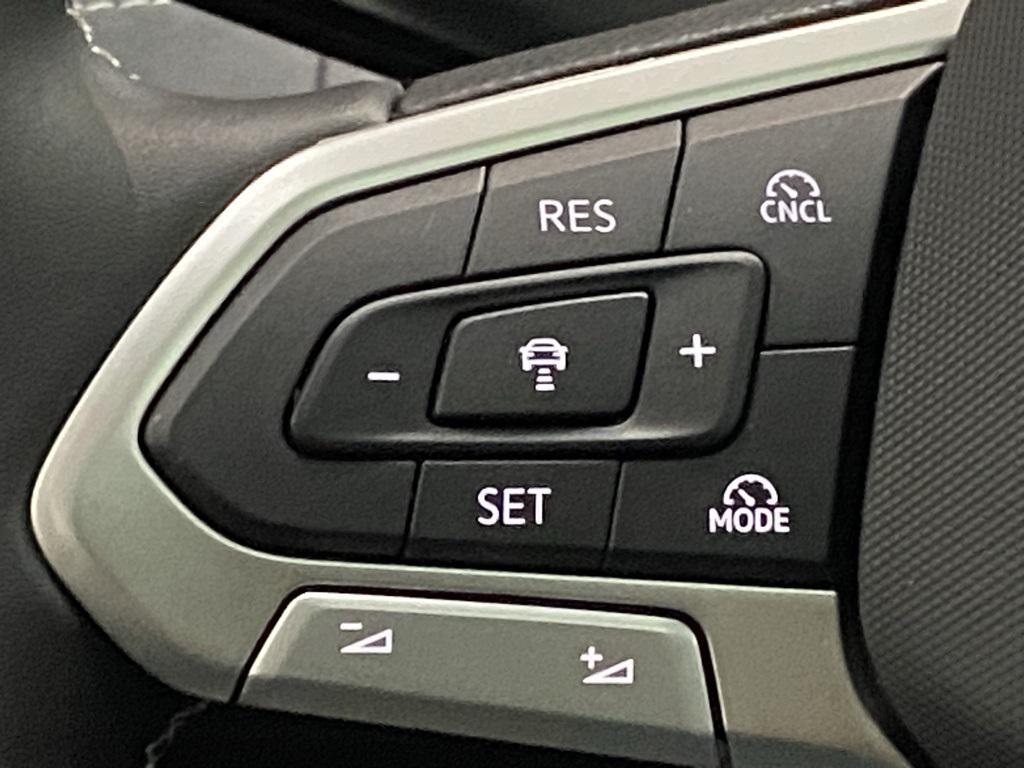 new 2026 Volkswagen Tiguan car, priced at $39,047