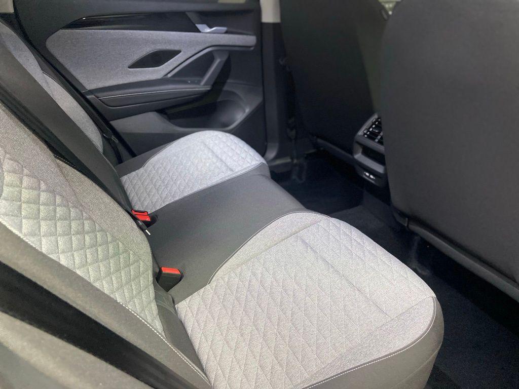 new 2026 Volkswagen Tiguan car, priced at $34,076
