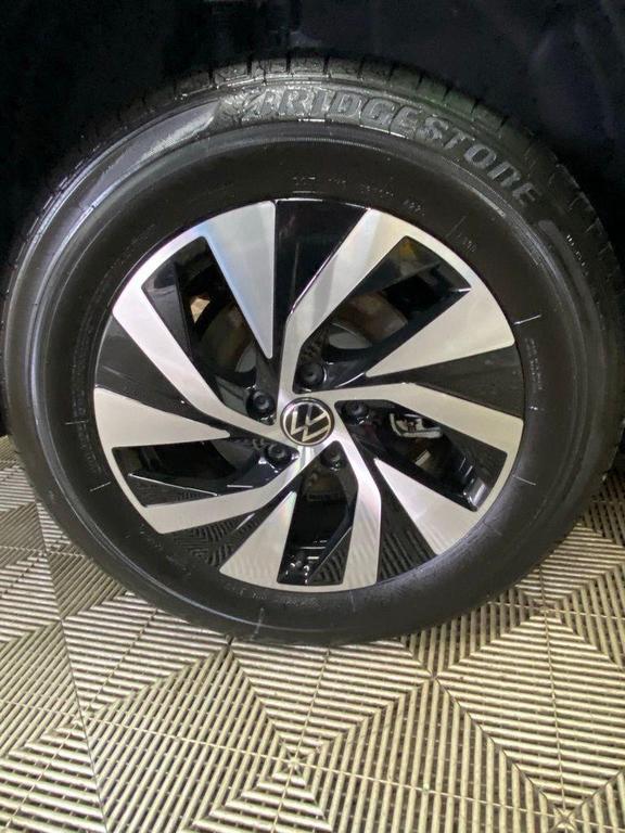 new 2026 Volkswagen Tiguan car, priced at $34,076