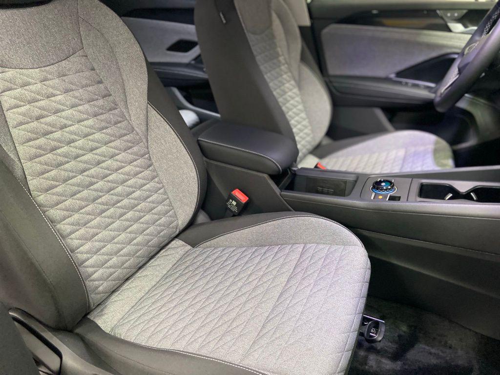 new 2026 Volkswagen Tiguan car, priced at $34,076